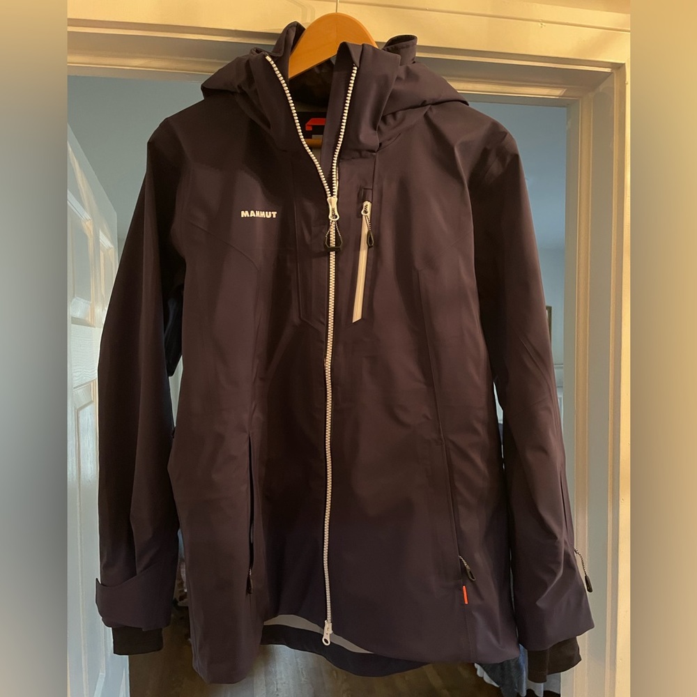 MAMMUT women’s M ski jacket shell coat New condition Stoney HS